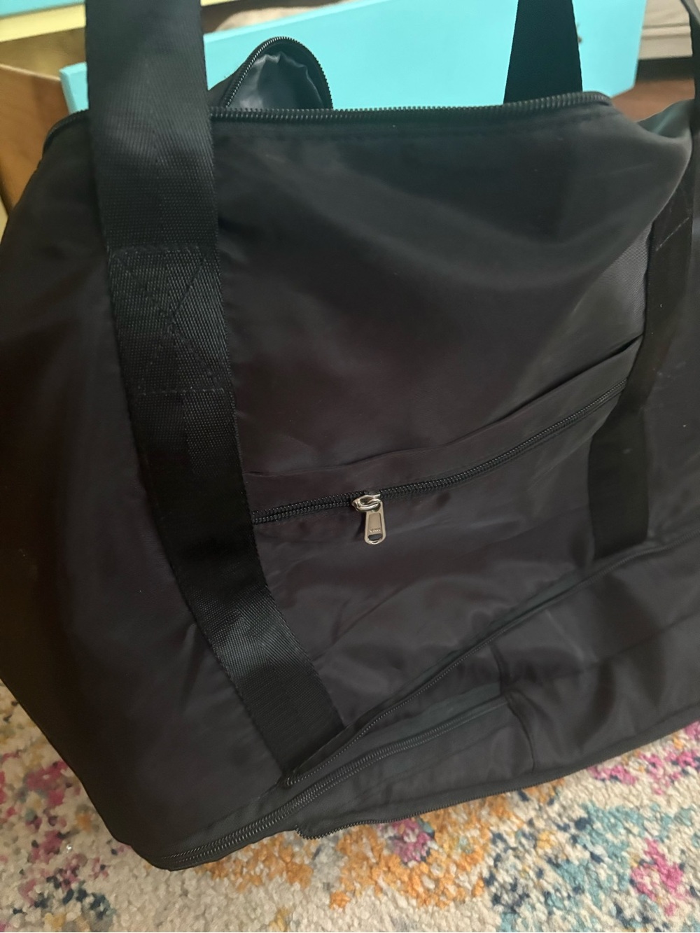 Foldie Black Travel Duffel Bag with Front Pocket - Picture 2 of 3